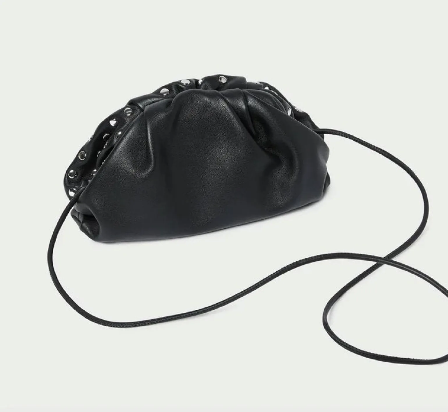 Bailey Dome Clutch Black/Silver