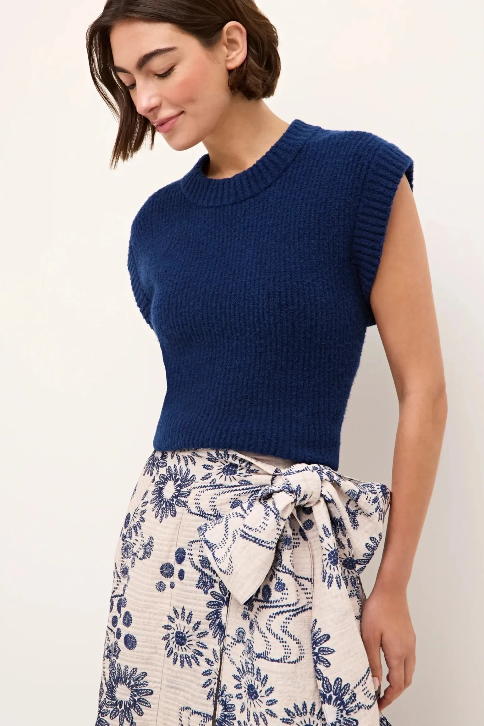 Belle Shell Navy