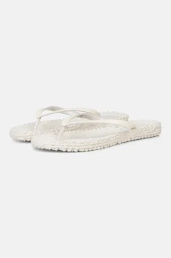 Cheerful Flip Flop Creme with Glitter
