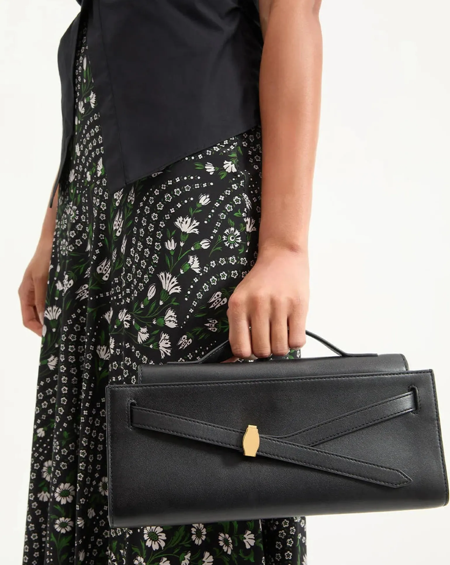 Dash Clutch Black