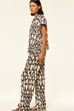 Erin Top Abstract Geo Crepe