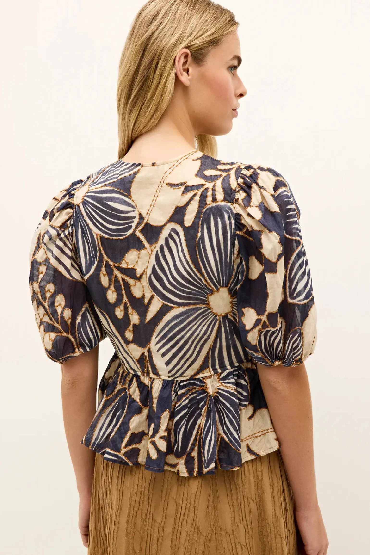 Estella Top Moonflower