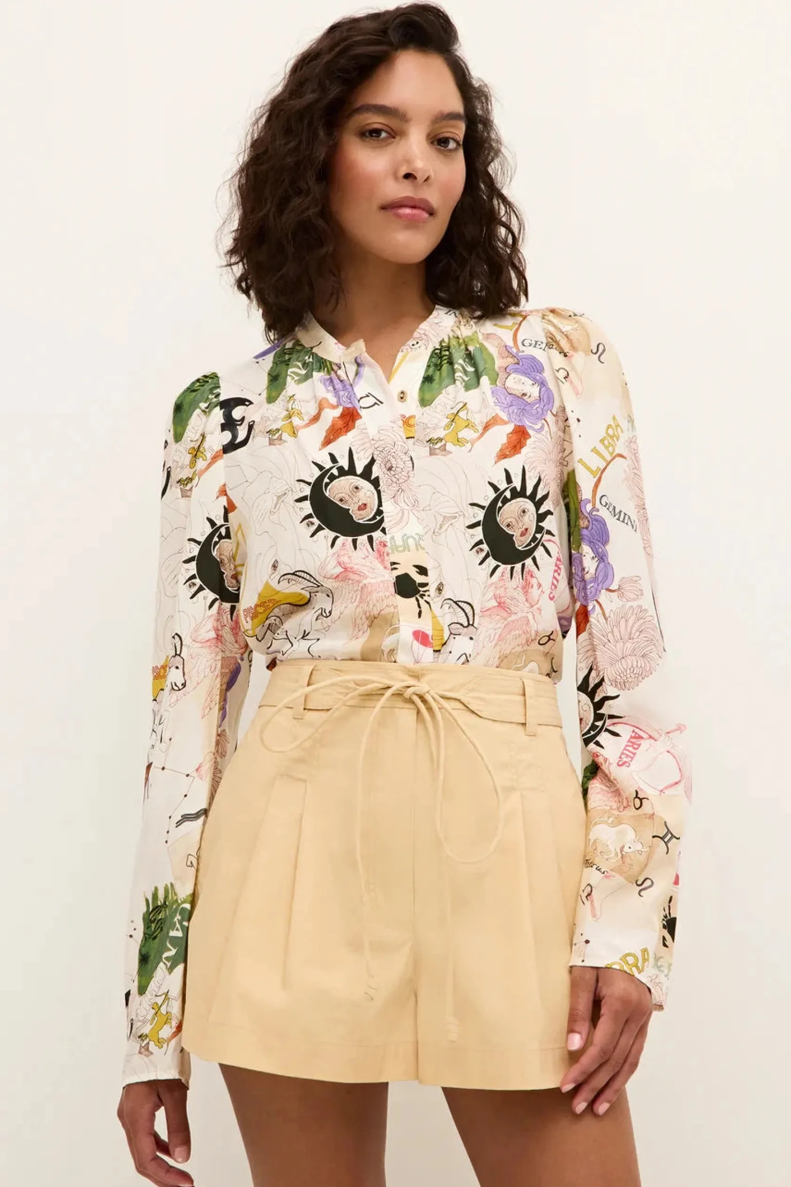 Lander Short Beige