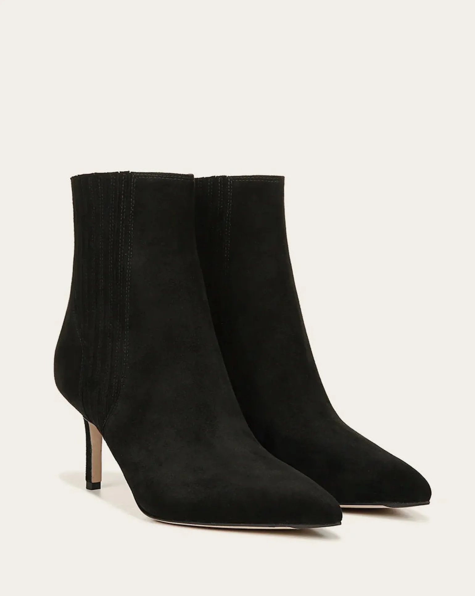 Lisa Suede Bootie Black
