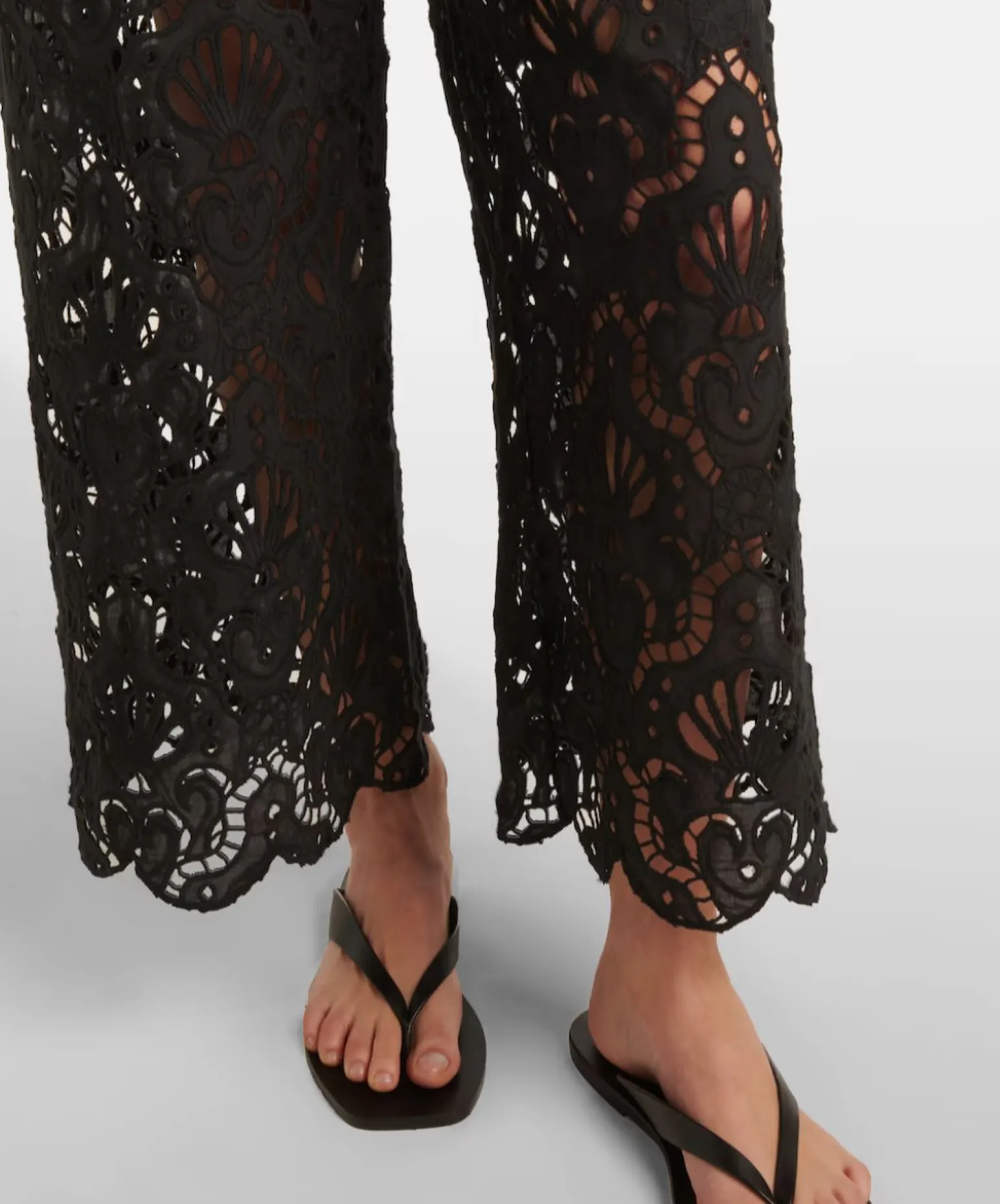 Seashell Eyelet Pants Black