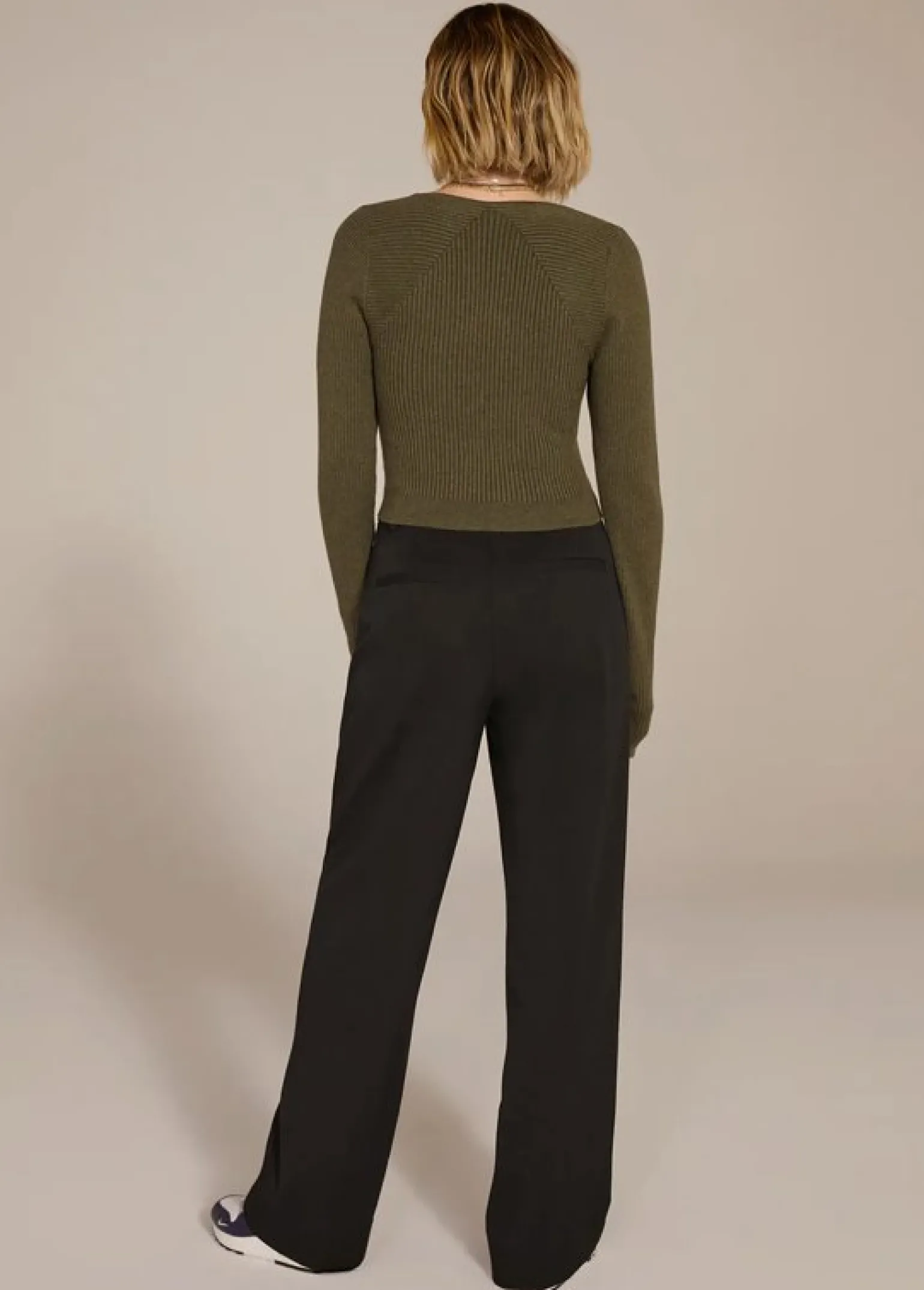 The Shortie Favorite Pant Black