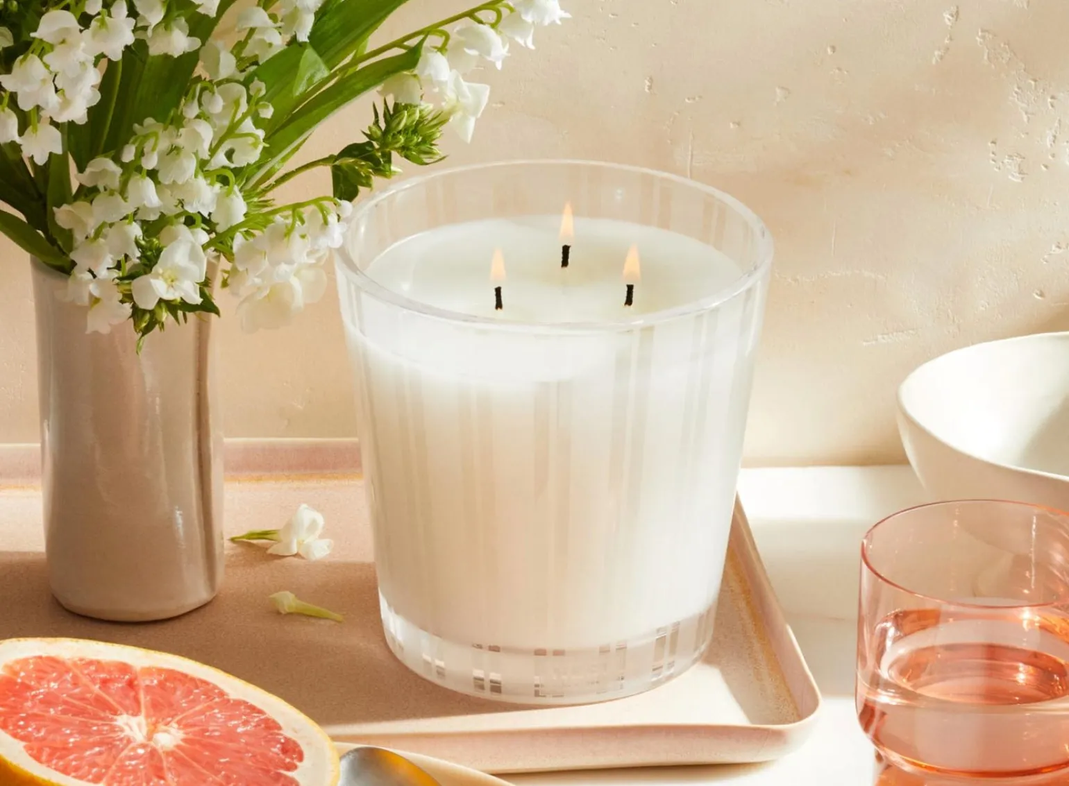 3 Wick Candle 21 oz. Grapefruit