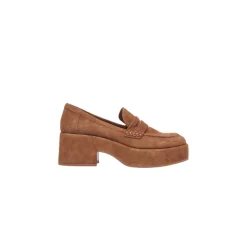 Yanni Suede Chestnut